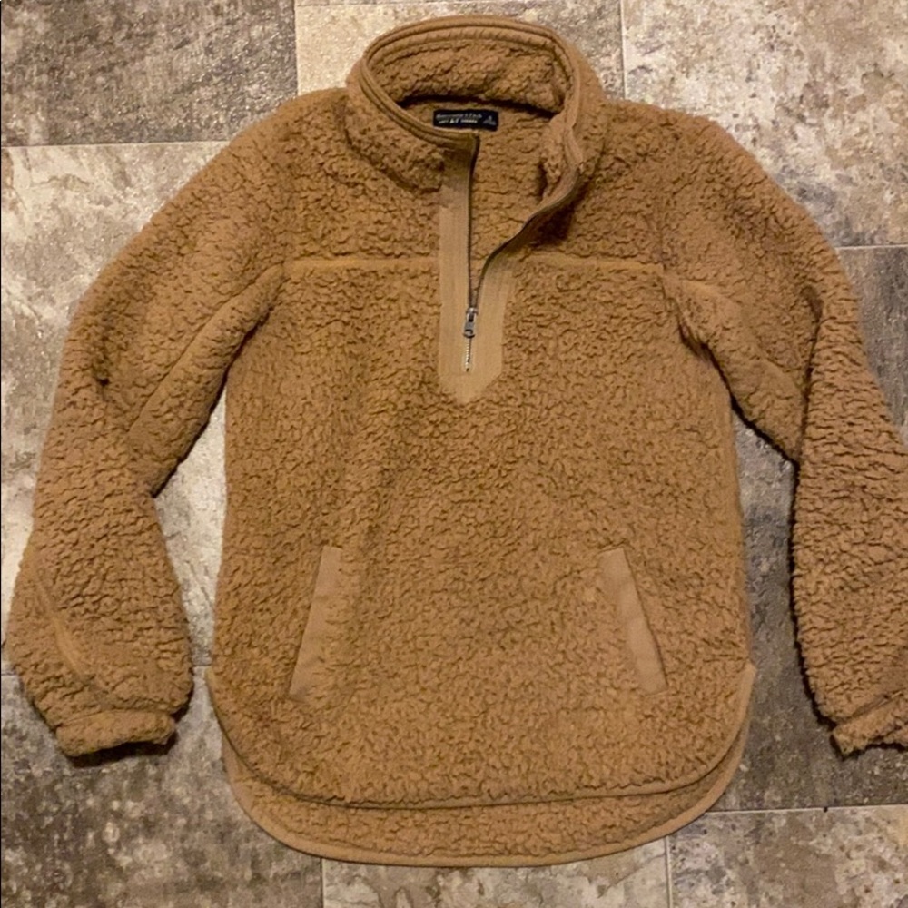 Abercrombie and Fitch Sherpa fleece pullover Small